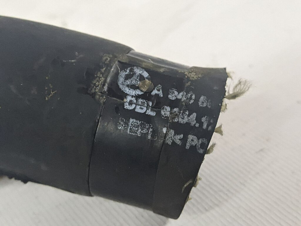 патрубок печки б/у \ 250мм - 2